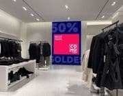 Impression grand format pour magasins, bâche promotionnelle soldes.